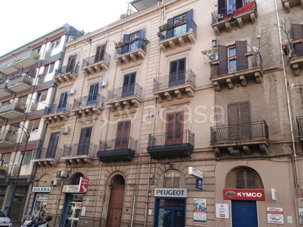 appartamento in vendita a Palermo in zona Politeama