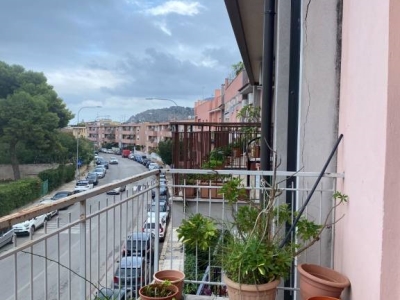 appartamento in vendita a Palermo in zona Partanna