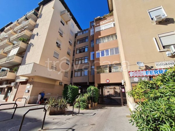 appartamento in vendita a Palermo