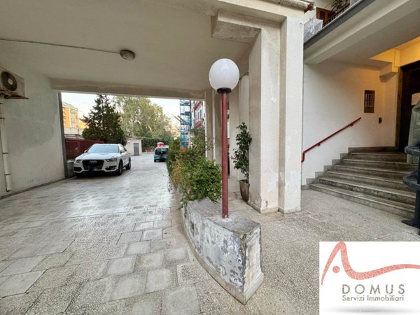 appartamento in vendita a Palermo in zona Malaspina/Palagonia