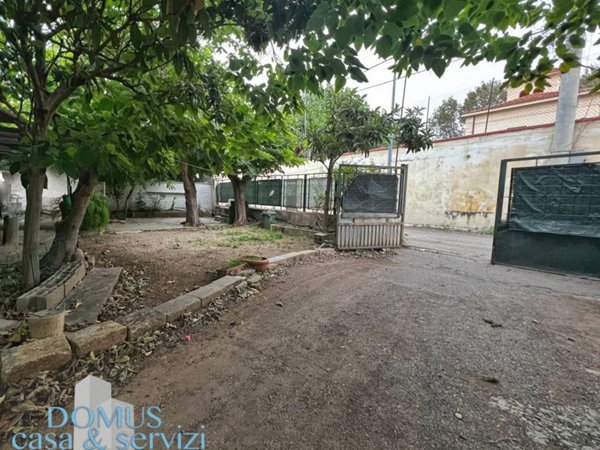 casa indipendente in vendita a Palermo in zona Mondello