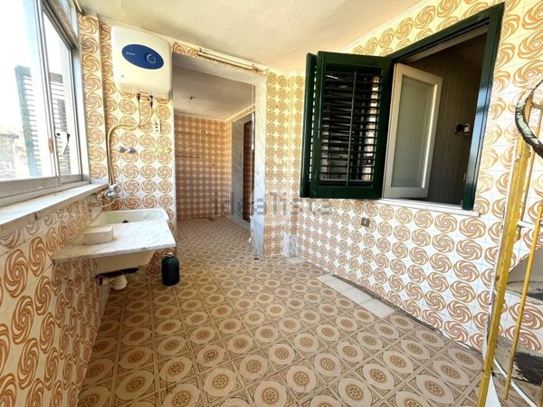 appartamento in vendita a Palermo in zona Altarello