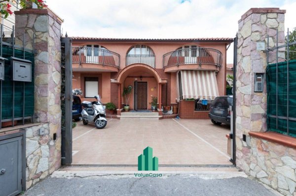 casa indipendente in vendita a Palermo in zona Libertà