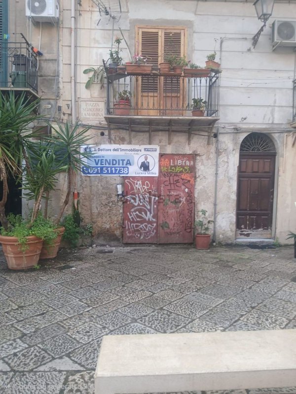 casa semindipendente in vendita a Palermo in zona Centro storico