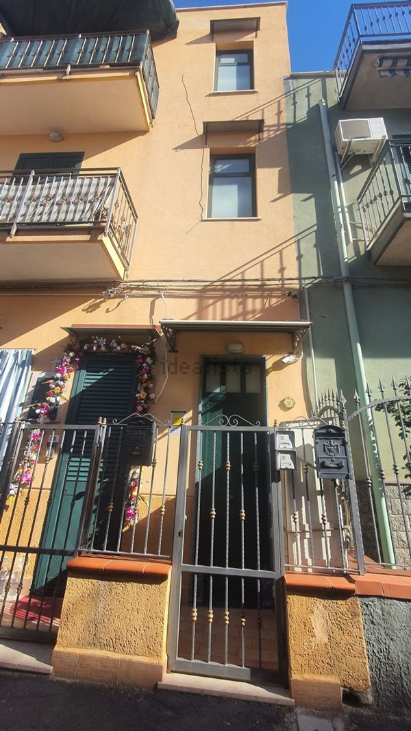 appartamento in vendita a Palermo in zona Roccella