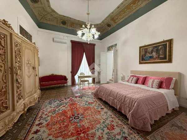 appartamento in vendita a Palermo in zona Centro storico