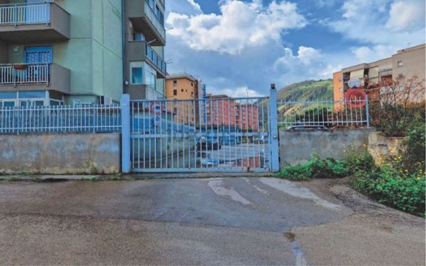 appartamento in vendita a Palermo in zona Calatafimi / Cuba