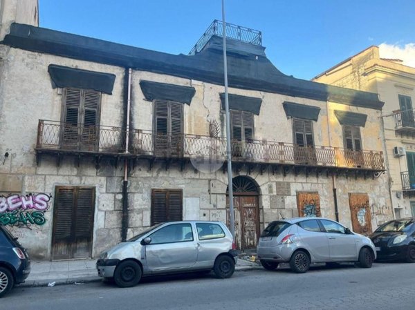 casa indipendente in vendita a Palermo in zona Noce