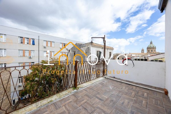 appartamento in vendita a Palermo in zona Centro storico