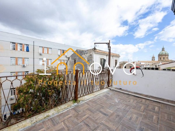 appartamento in vendita a Palermo in zona Centro storico