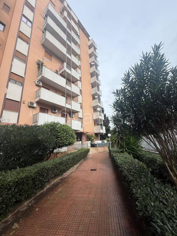 appartamento in vendita a Palermo in zona Uditore