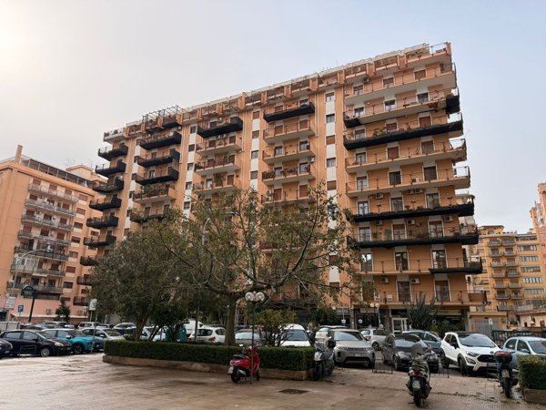 appartamento in vendita a Palermo in zona Resuttana