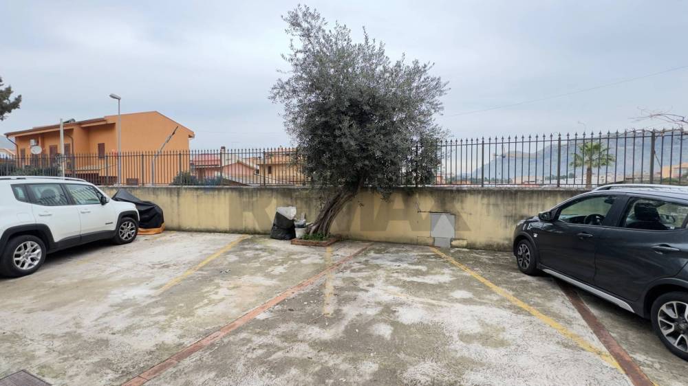 appartamento in vendita a Palermo in zona San Lorenzo