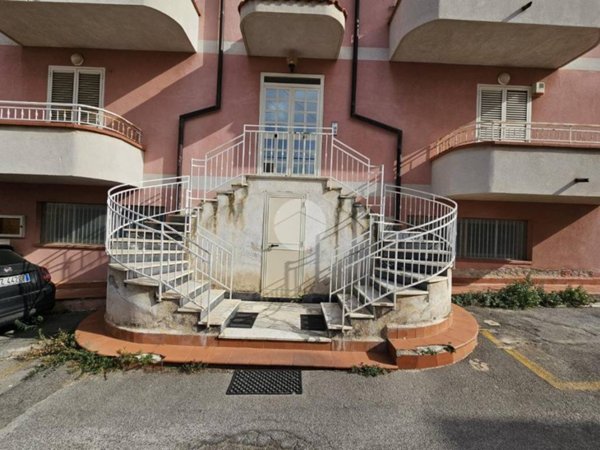 appartamento in vendita a Palermo in zona Villagrazia/Falsomiele