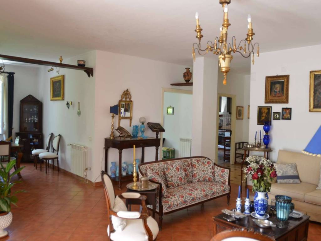 casa indipendente in vendita a Palermo in zona Mondello