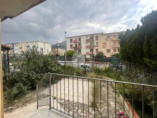 appartamento in vendita a Palermo in zona Borgo Nuovo