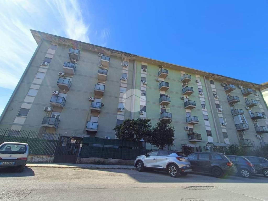 appartamento in vendita a Palermo in zona Baida