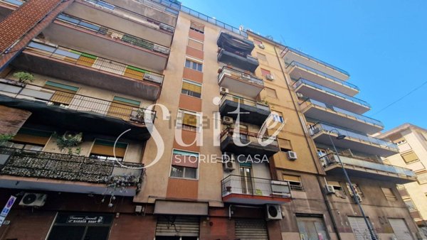 locale commerciale in vendita a Palermo