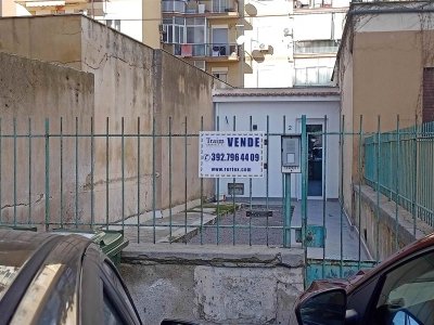casa semindipendente in vendita a Palermo in zona San Lorenzo