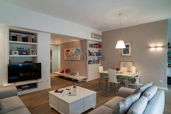 appartamento in vendita a Palermo in zona Libertà