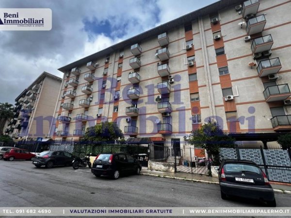appartamento in vendita a Palermo in zona Baida