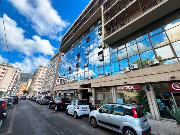 appartamento in vendita a Palermo in zona Resuttana