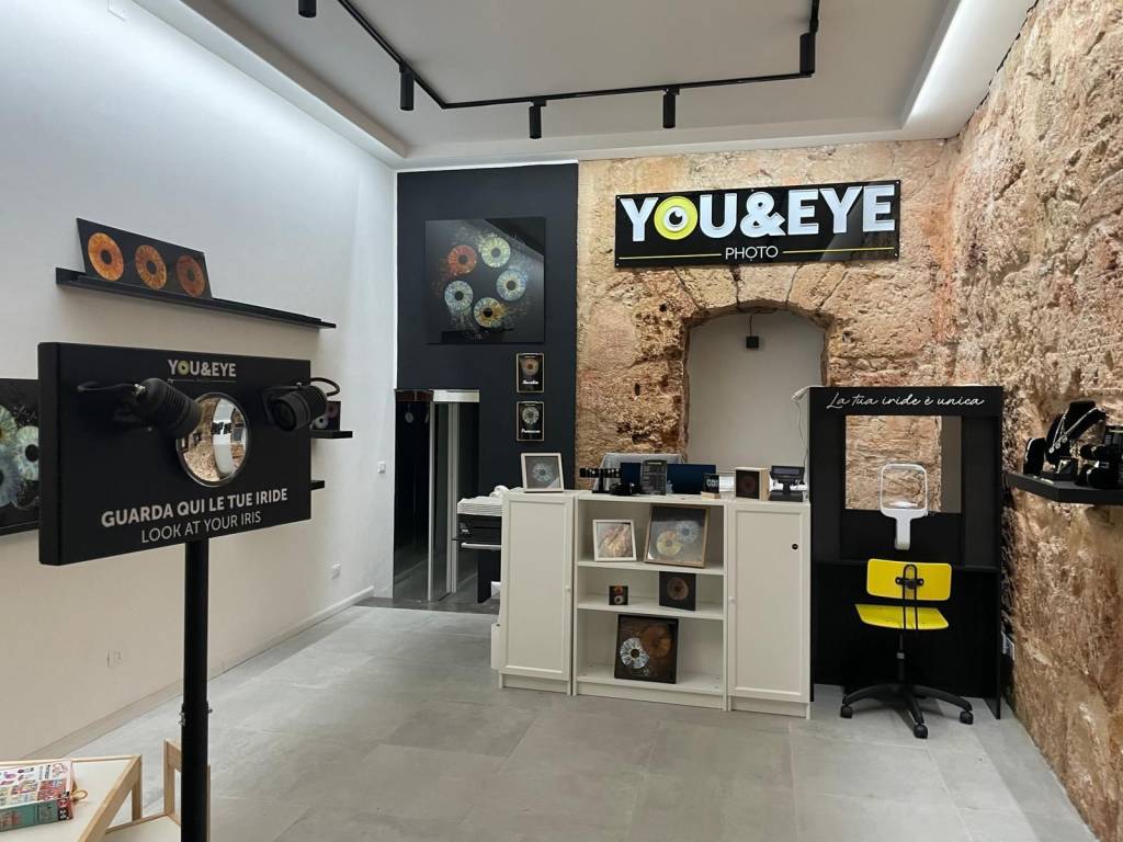 negozio in vendita a Palermo in zona Centro storico