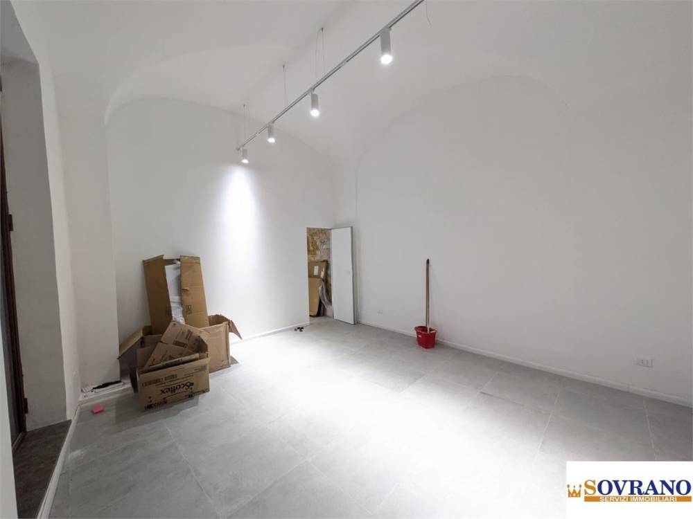 negozio in vendita a Palermo in zona Centro storico