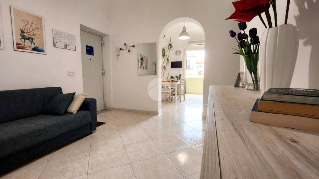 appartamento in vendita a Palermo in zona Politeama