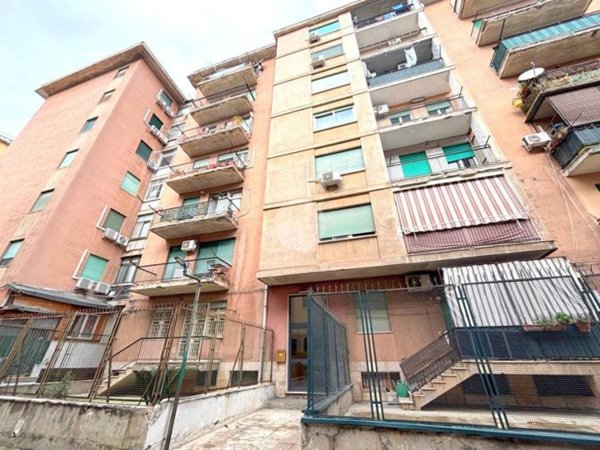 appartamento in vendita a Palermo in zona Zisa