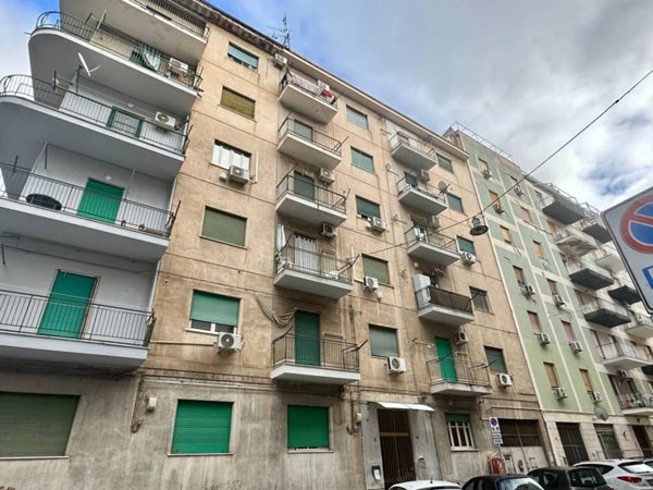 appartamento in vendita a Palermo in zona Oreto