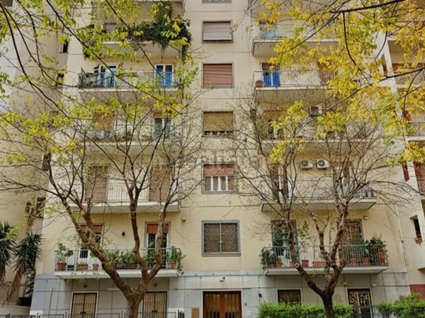 appartamento in vendita a Palermo in zona Libertà