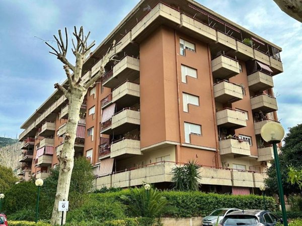 appartamento in vendita a Palermo in zona Resuttana