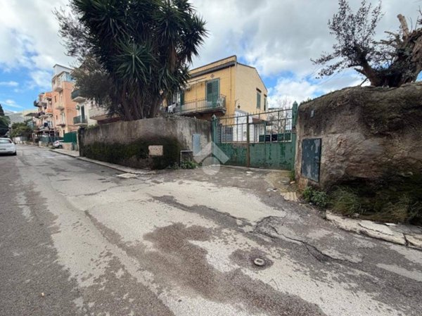 appartamento in vendita a Palermo