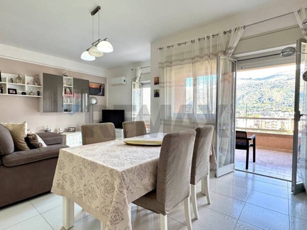 appartamento in vendita a Palermo in zona Oreto