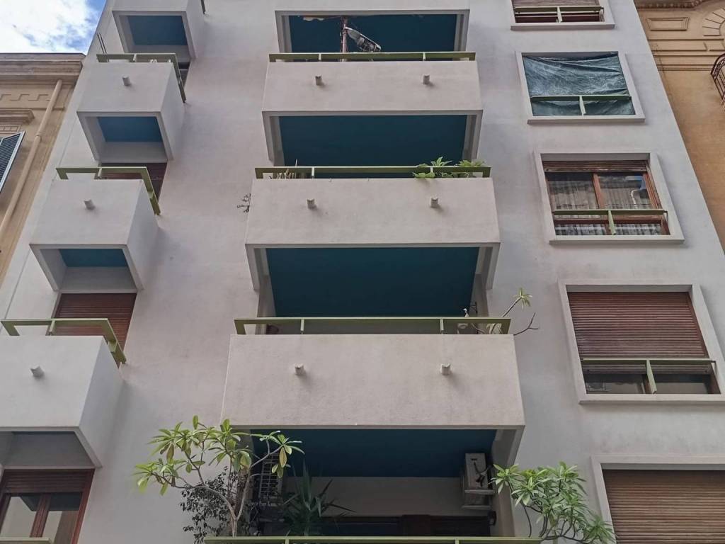 negozio in vendita a Palermo in zona Libertà