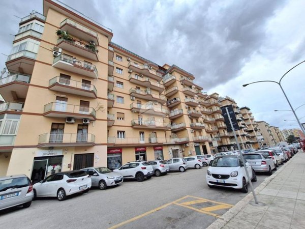 appartamento in vendita a Palermo in zona Oreto