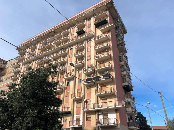 appartamento in vendita a Palermo in zona Villagrazia/Falsomiele