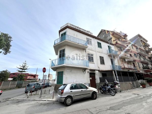 appartamento in vendita a Palermo in zona Altarello