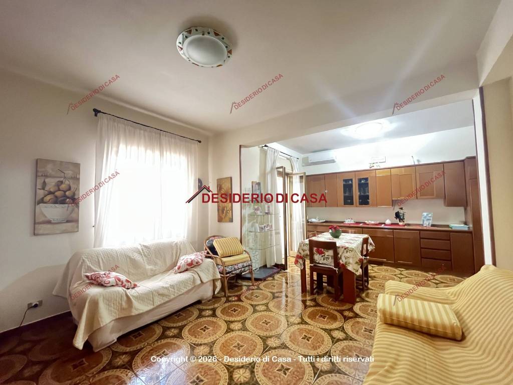 appartamento in vendita a Palermo in zona Partanna