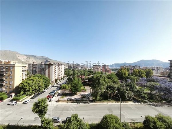 appartamento in vendita a Palermo in zona Uditore