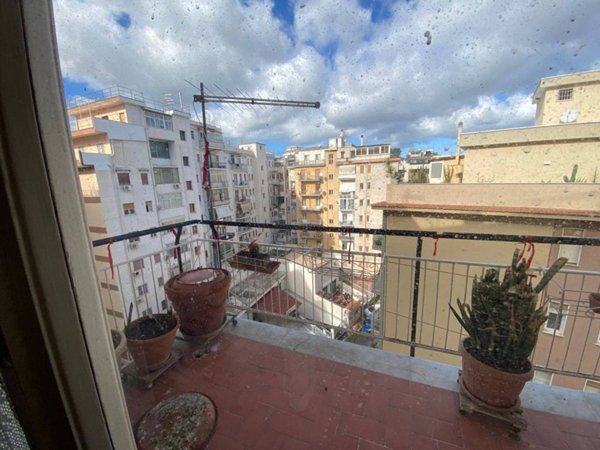 appartamento in vendita a Palermo in zona Libertà