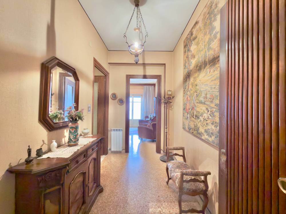 appartamento in vendita a Palermo