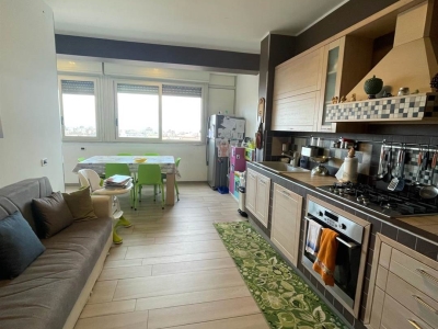 appartamento in vendita a Palermo in zona Zisa