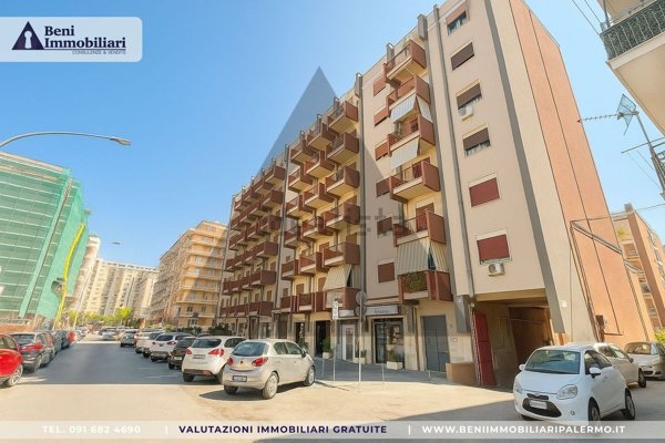 appartamento in vendita a Palermo in zona Noce