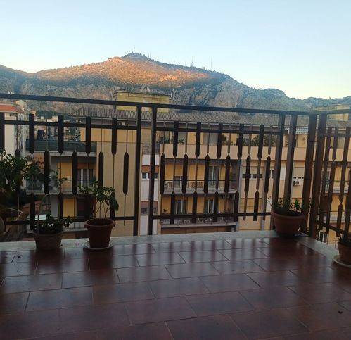 appartamento in vendita a Palermo in zona Resuttana