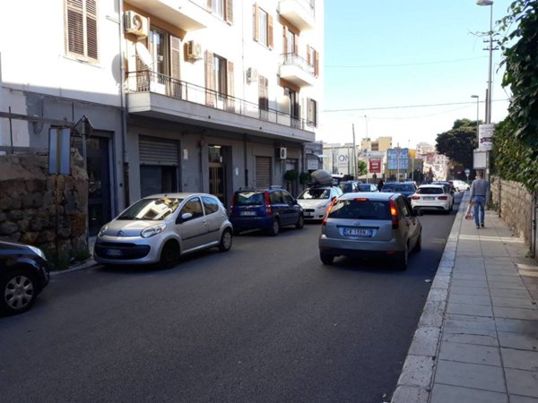 negozio in vendita a Palermo in zona Boccadifalco