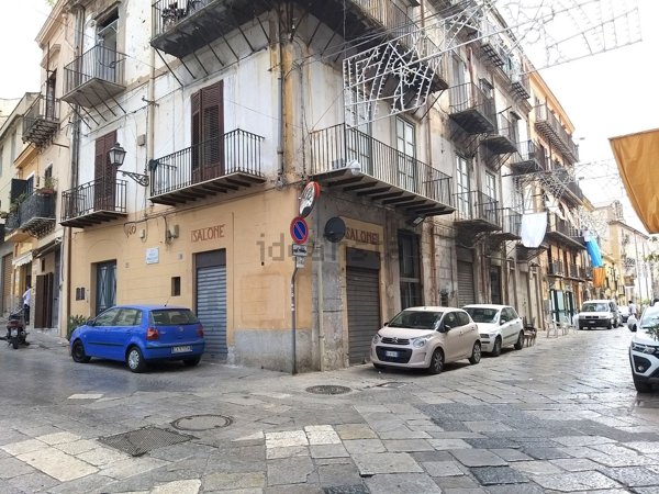 appartamento in vendita a Palermo in zona Centro storico