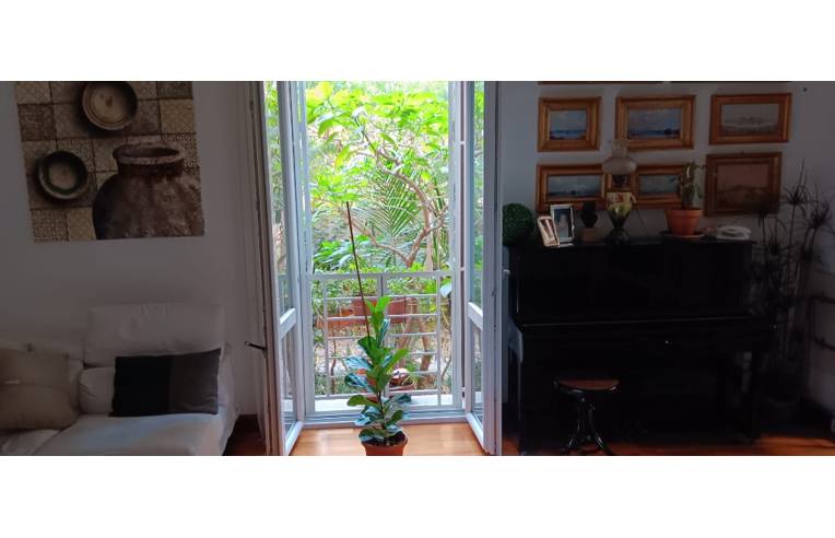 appartamento in vendita a Palermo in zona Politeama