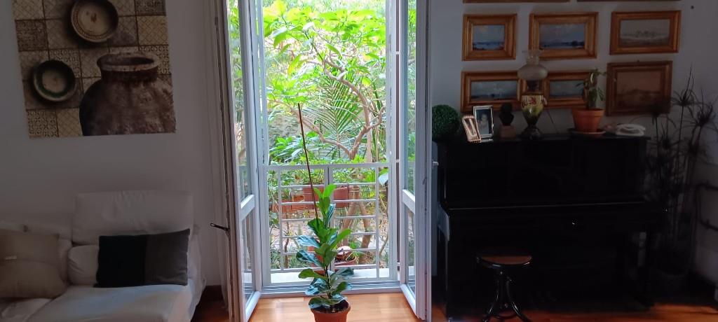 appartamento in vendita a Palermo in zona Politeama